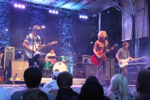 Relient K instills escape and pumped-up feel during week of welcome