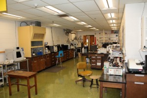 One of the labs in Natural Sciences shows the conflict between modern equipment and outdated architecture. Photo by Haley Smith. 