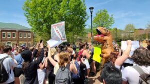 WCU students face protestors in between classes