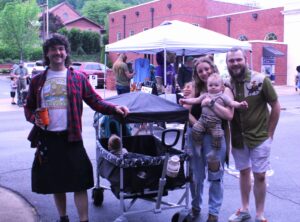 Thousands of people attend Greening Up The Mountain despite rain